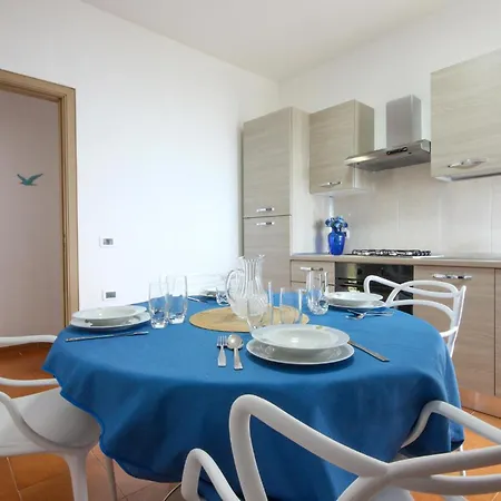 Apartment Awesome In With Wifi